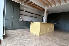 floor-fitting